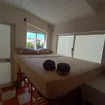Olympo Shared Flat With Amazing River View 招待所