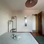 招待所 Olympo Shared Flat With Amazing River View Lisboa