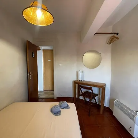 Vendégház Olympo Shared Flat With Amazing River View