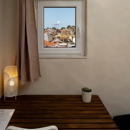 Olympo Shared Flat With Amazing River View 招待所 Lisboa