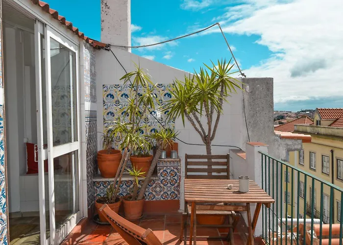 Πανσιόν Olympo Shared Flat With Amazing River View Lisboa