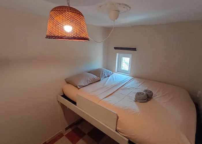 Πανσιόν Olympo Shared Flat With Amazing River View