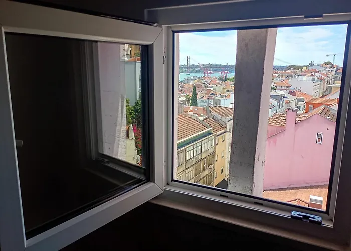 게스트하우스 Olympo Shared Flat With Amazing River View *