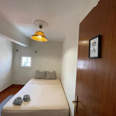 Olympo Shared Flat With Amazing River View Гостевой дом *