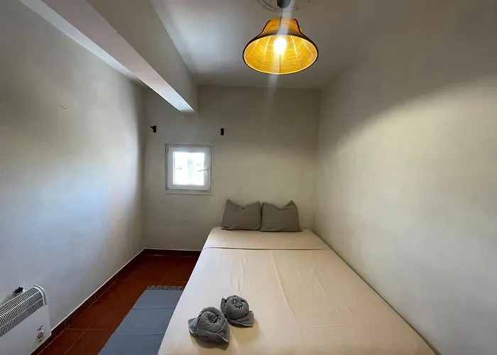 Πανσιόν Olympo Shared Flat With Amazing River View *